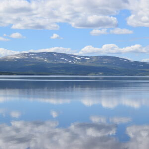Brandsfjellet og Laksjøen