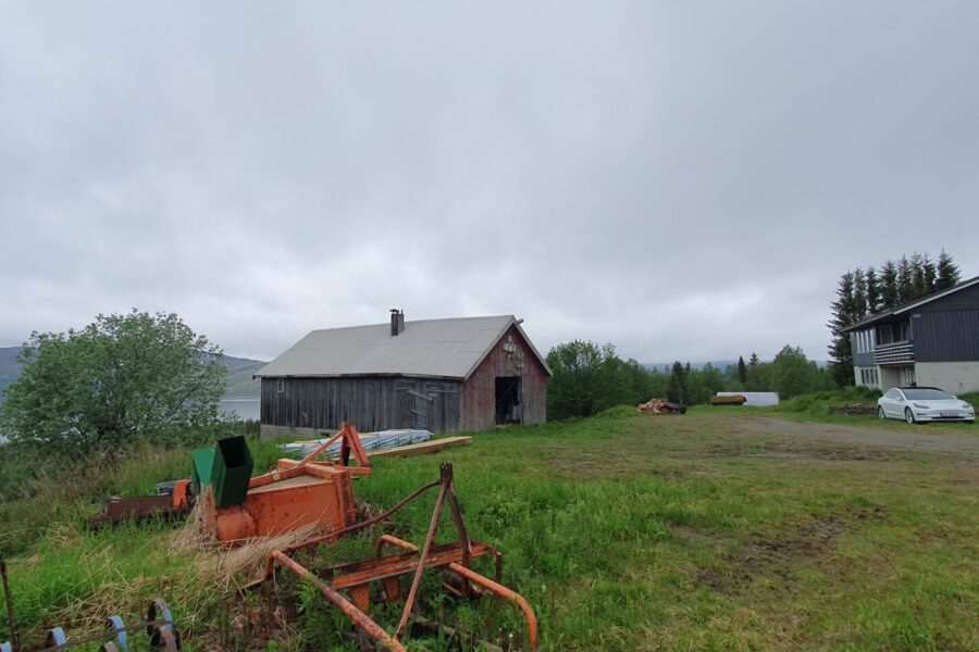 Deviktangen gård