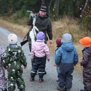 Sørli barnehage på harejakt